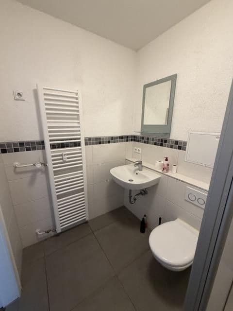Prodej bytu 3+1 82 m², Schwanheimer Straße 99, Bensheim, Hessen Prodej bytu 3+1 82 m², Schwanheimer Straße 99, Bensheim, Hessen