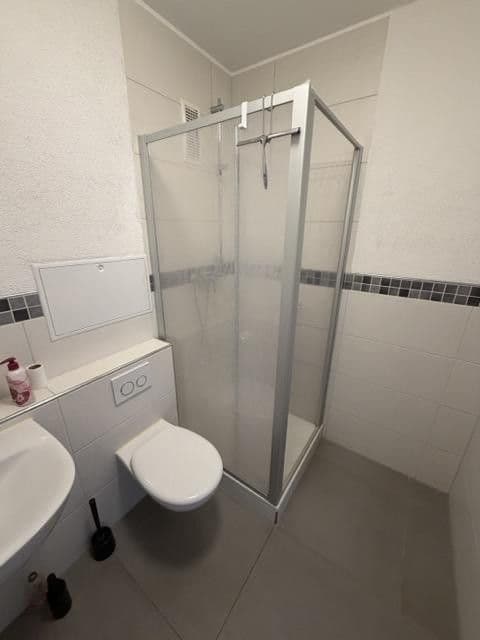 Prodej bytu 3+1 82 m², Schwanheimer Straße 99, Bensheim, Hessen Prodej bytu 3+1 82 m², Schwanheimer Straße 99, Bensheim, Hessen