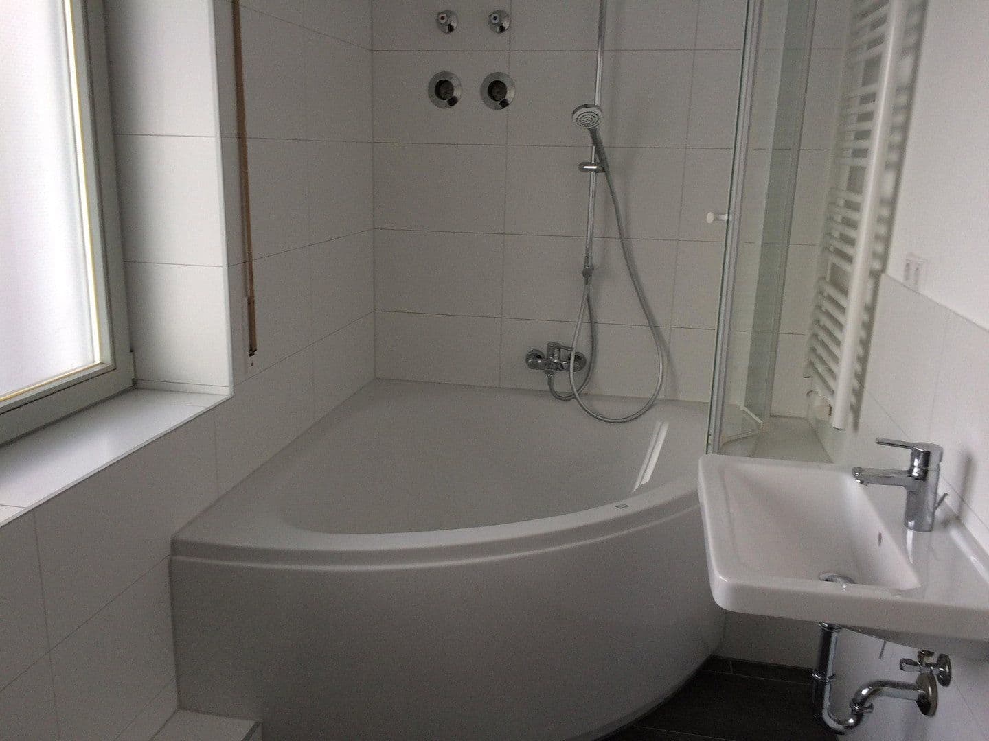 Prodej bytu 2+1 51 m², Gräfenbergerstrasse 14a, Uttenreuth, Bavorsko Prodej bytu 2+1 51 m², Gräfenbergerstrasse 14a, Uttenreuth, Bavorsko