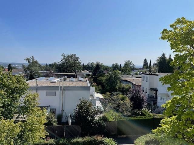 Pronájem bytu 3+kk 87 m², Roherer Höhe 7, Stuttgart, Bádensko-Württembersko Pronájem bytu 3+kk 87 m², Roherer Höhe 7, Stuttgart, Bádensko-Württembersko