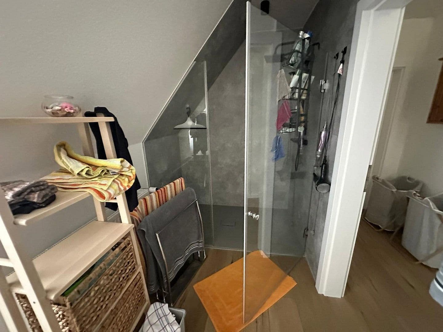 Pronájem domu 141 m², pozemek 800 m², Am Hombach 11, Weyhe, Dolní Sasko Pronájem domu 141 m², pozemek 800 m², Am Hombach 11, Weyhe, Dolní Sasko