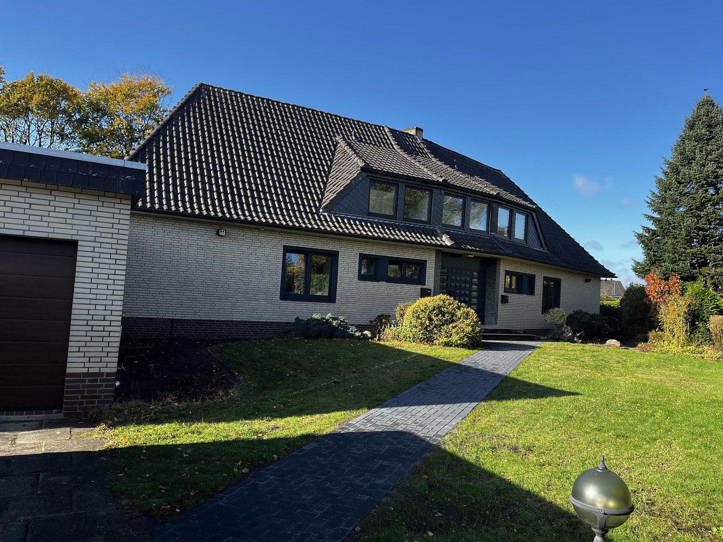 Pronájem domu 141 m², pozemek 800 m², Am Hombach 11, Weyhe, Dolní Sasko Pronájem domu 141 m², pozemek 800 m², Am Hombach 11, Weyhe, Dolní Sasko