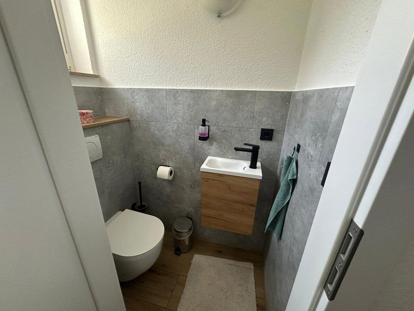 Pronájem domu 141 m², pozemek 800 m², Am Hombach 11, Weyhe, Dolní Sasko Pronájem domu 141 m², pozemek 800 m², Am Hombach 11, Weyhe, Dolní Sasko