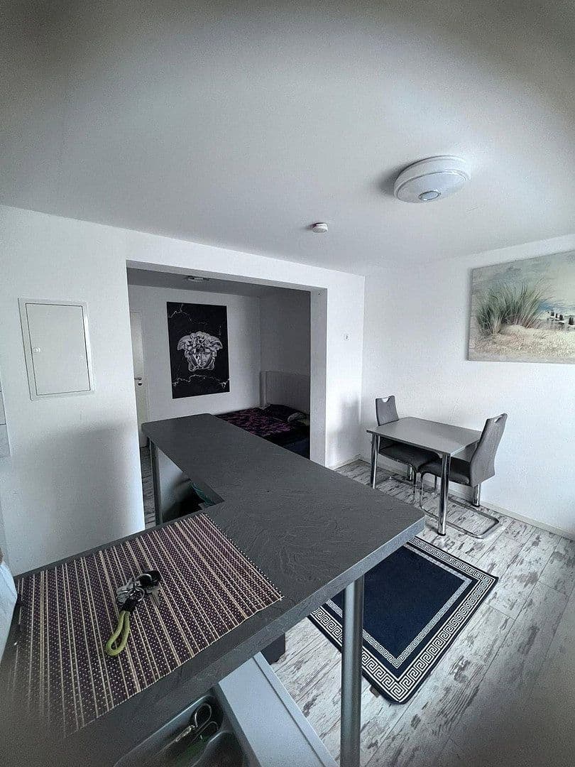 Pronájem bytu 1+kk 33 m², Buchenweg 11, Kirchheim am Neckar, Bádensko-Württembersko Pronájem bytu 1+kk 33 m², Buchenweg 11, Kirchheim am Neckar, Bádensko-Württembersko