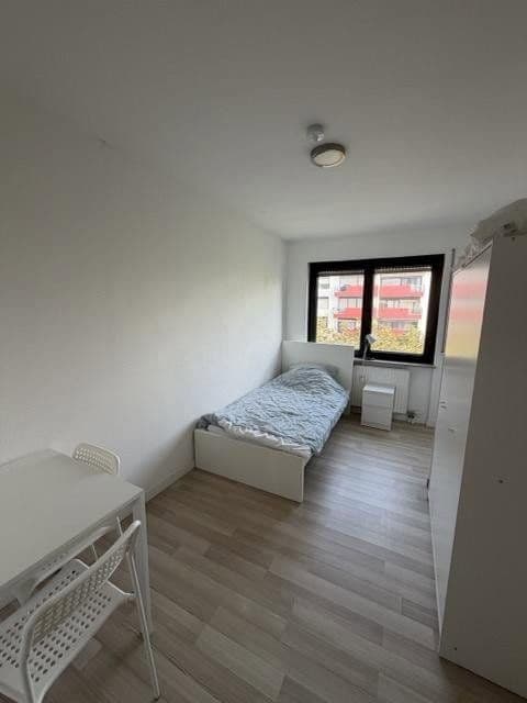 Prodej bytu 4+1 103 m², Pfaffenwiese 6, Lampertheim, Hessen Prodej bytu 4+1 103 m², Pfaffenwiese 6, Lampertheim, Hessen