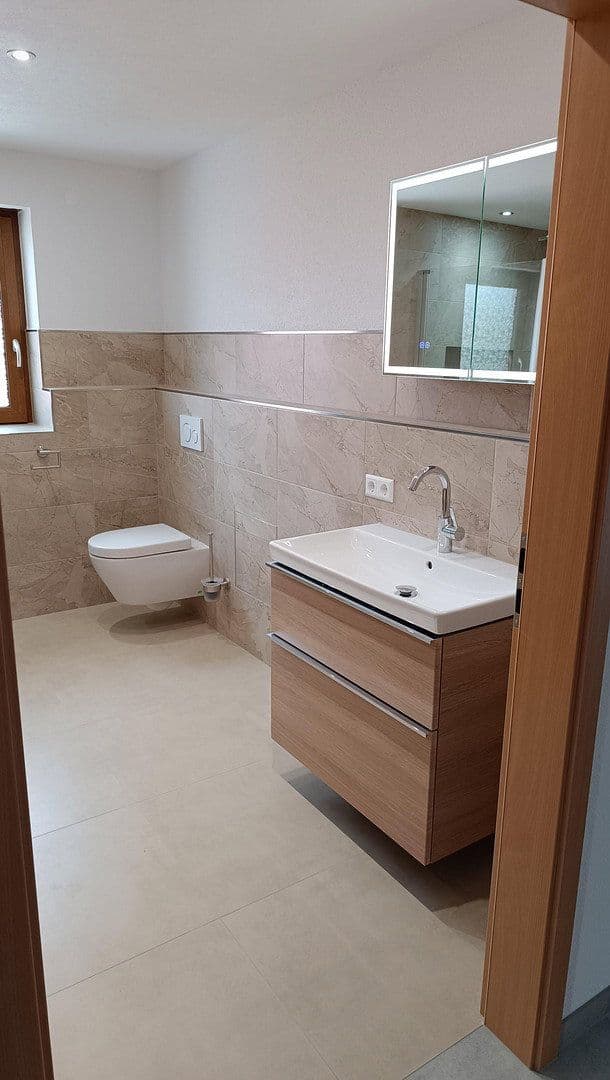 Pronájem bytu 3+1 108 m², Kehl, Bádensko-Württembersko Pronájem bytu 3+1 108 m², Kehl, Bádensko-Württembersko