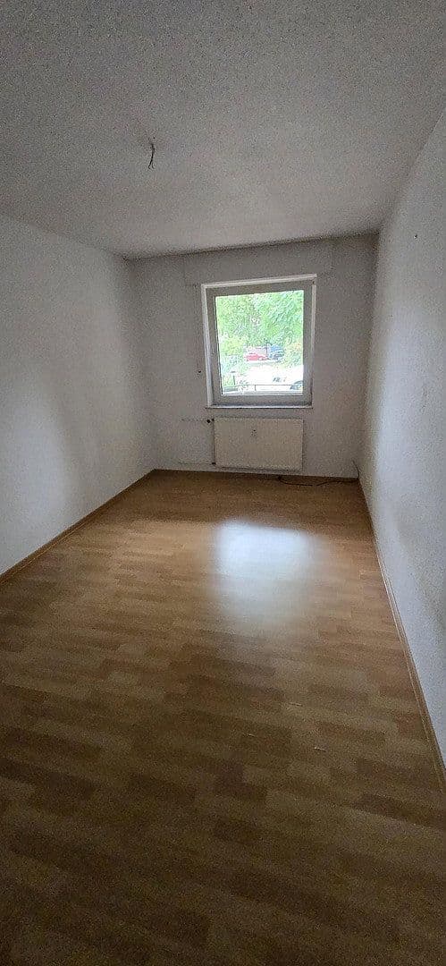 Pronájem bytu 2+1 66 m², Klosterstr. 5, Duisburg, Severní Porýní-Vestfálsko Pronájem bytu 2+1 66 m², Klosterstr. 5, Duisburg, Severní Porýní-Vestfálsko