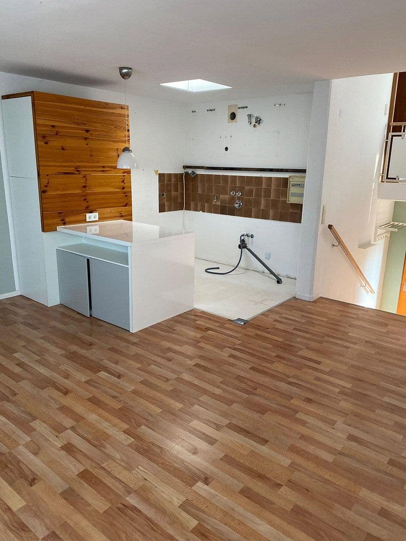 Prodej domu 189 m², pozemek 292 m², Bonn, Severní Porýní-Vestfálsko Prodej domu 189 m², pozemek 292 m², Bonn, Severní Porýní-Vestfálsko