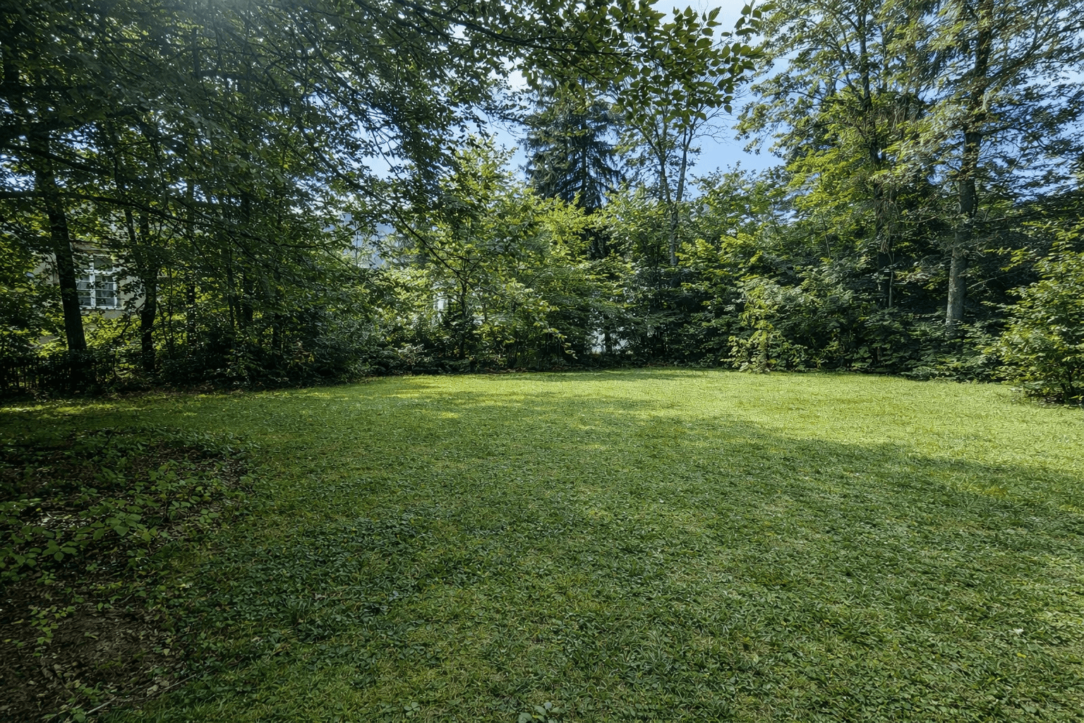 Prodej pozemku 3.700 m², Grünwald, Bavorsko Prodej pozemku 3.700 m², Grünwald, Bavorsko