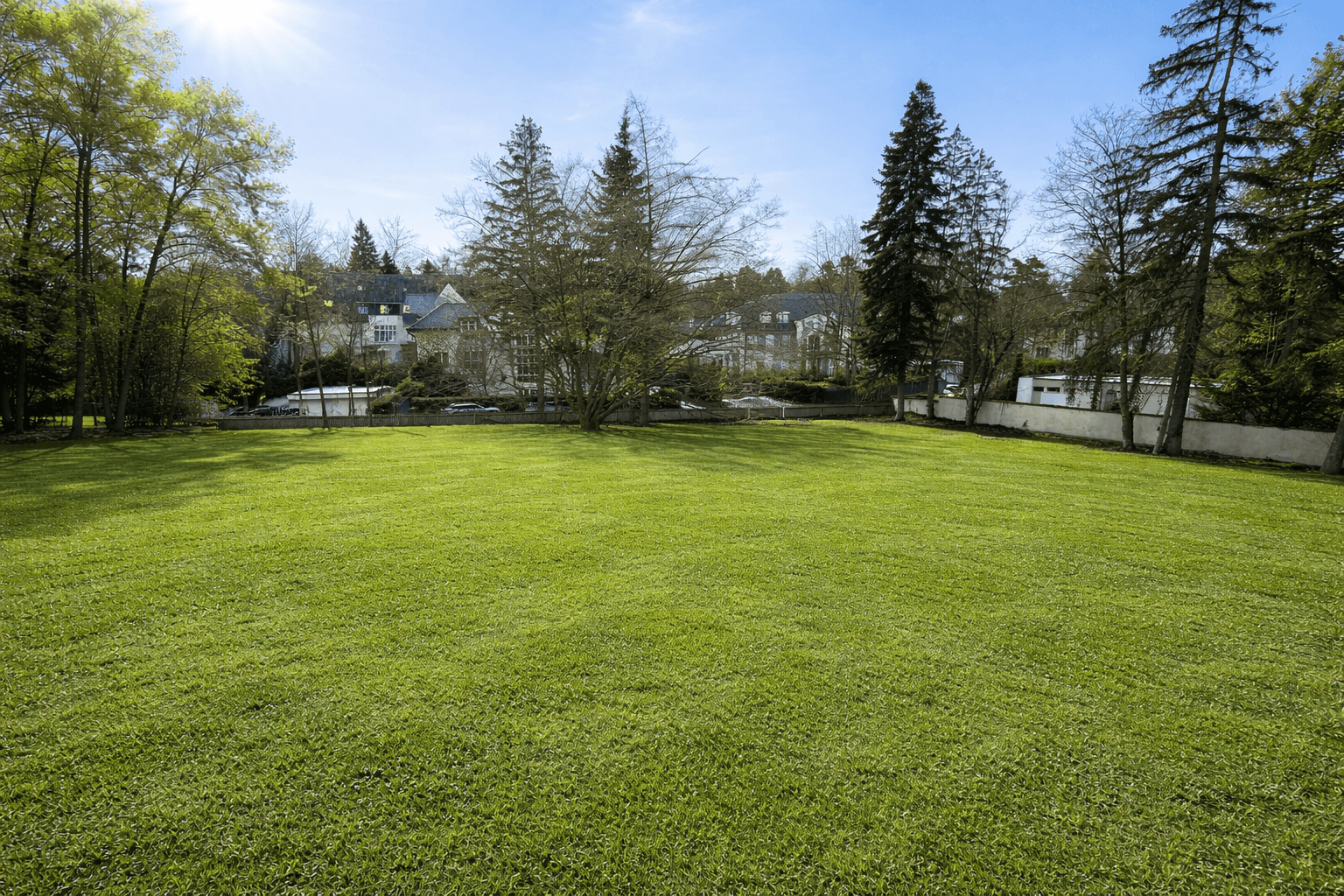 Prodej pozemku 3.700 m², Grünwald, Bavorsko Prodej pozemku 3.700 m², Grünwald, Bavorsko