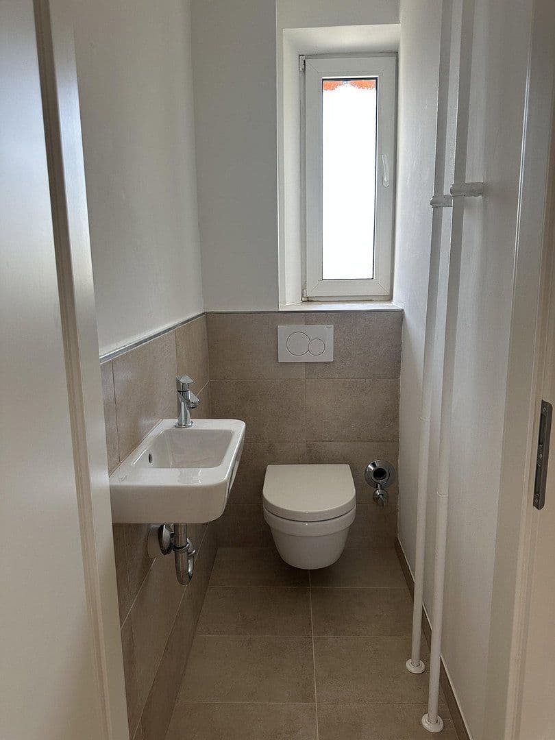 Pronájem bytu 4+1 71 m², Hallerstraße 23, Nürnberg, Bavorsko Pronájem bytu 4+1 71 m², Hallerstraße 23, Nürnberg, Bavorsko