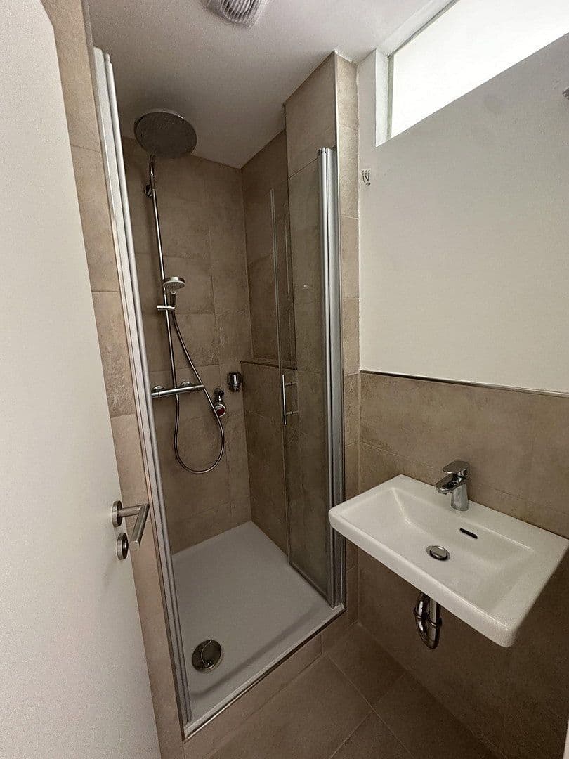 Pronájem bytu 4+1 71 m², Hallerstraße 23, Nürnberg, Bavorsko Pronájem bytu 4+1 71 m², Hallerstraße 23, Nürnberg, Bavorsko