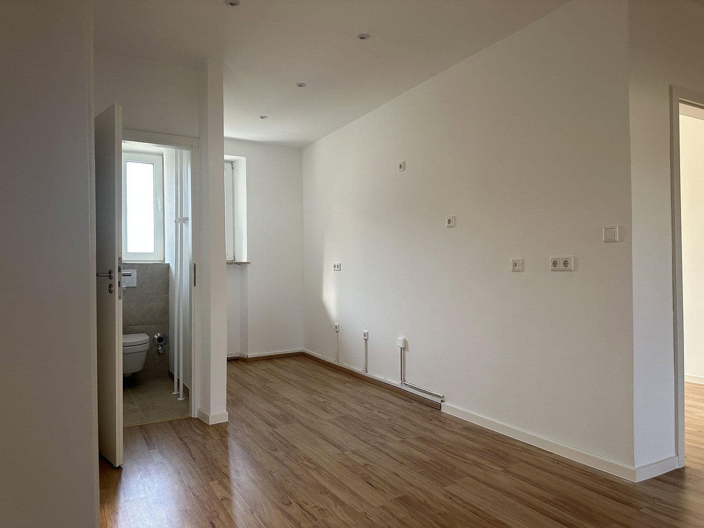 Pronájem bytu 4+1 71 m², Hallerstraße 23, Nürnberg, Bavorsko Pronájem bytu 4+1 71 m², Hallerstraße 23, Nürnberg, Bavorsko