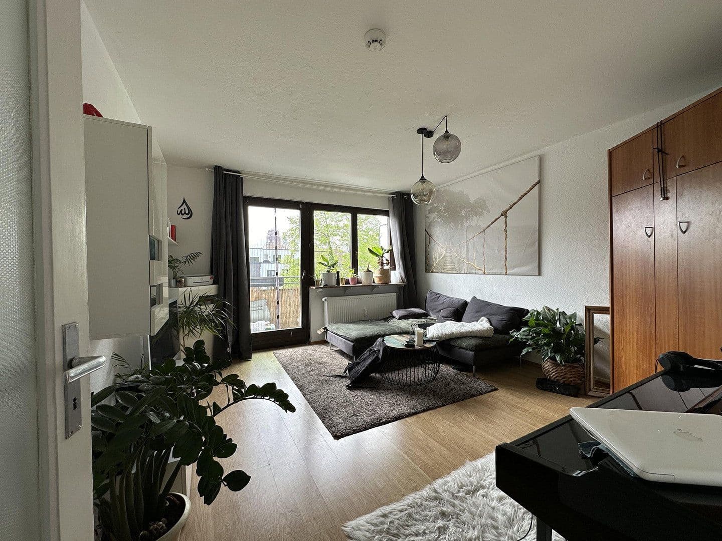 Pronájem bytu 2+1 59 m², Schwanenstraße 14, Frankfurt am Main, Hessen Pronájem bytu 2+1 59 m², Schwanenstraße 14, Frankfurt am Main, Hessen