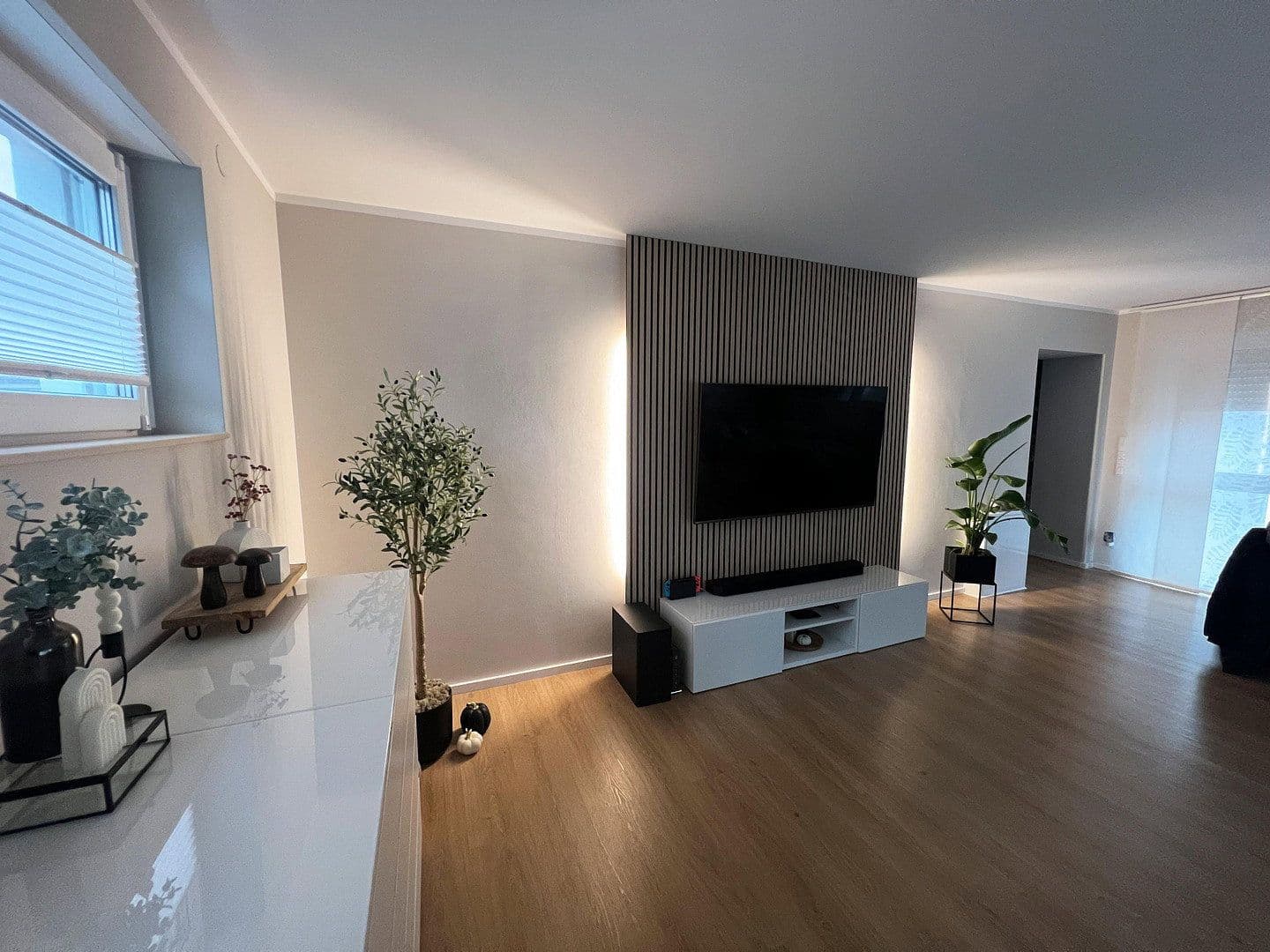 Pronájem bytu 4+1 100 m², Weserstraße 29, Rüsselsheim am Main, Hessen Pronájem bytu 4+1 100 m², Weserstraße 29, Rüsselsheim am Main, Hessen