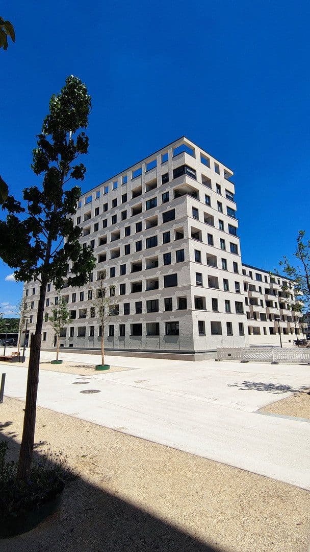 Pronájem bytu 2+1 76 m², Johanna-Dachs-Str. 36, Regensburg, Bavorsko Pronájem bytu 2+1 76 m², Johanna-Dachs-Str. 36, Regensburg, Bavorsko
