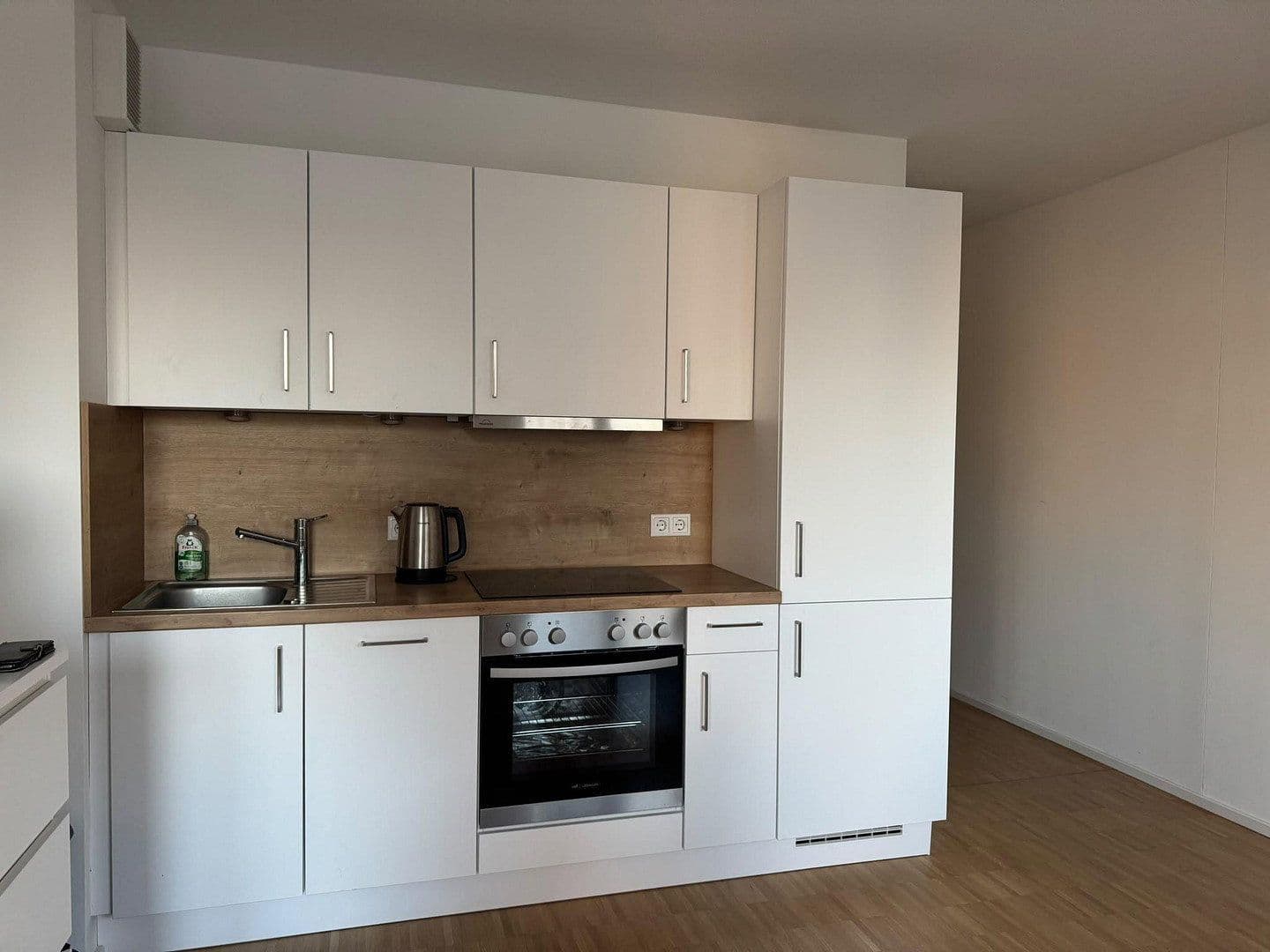 Pronájem bytu 2+1 72 m², Johanna-Dachs-Str. 34, Regensburg, Bavorsko Pronájem bytu 2+1 72 m², Johanna-Dachs-Str. 34, Regensburg, Bavorsko