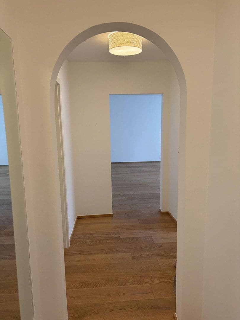 Pronájem bytu 2+1 66 m², Mauerkircherstraße 85, München, Bavorsko Pronájem bytu 2+1 66 m², Mauerkircherstraße 85, München, Bavorsko
