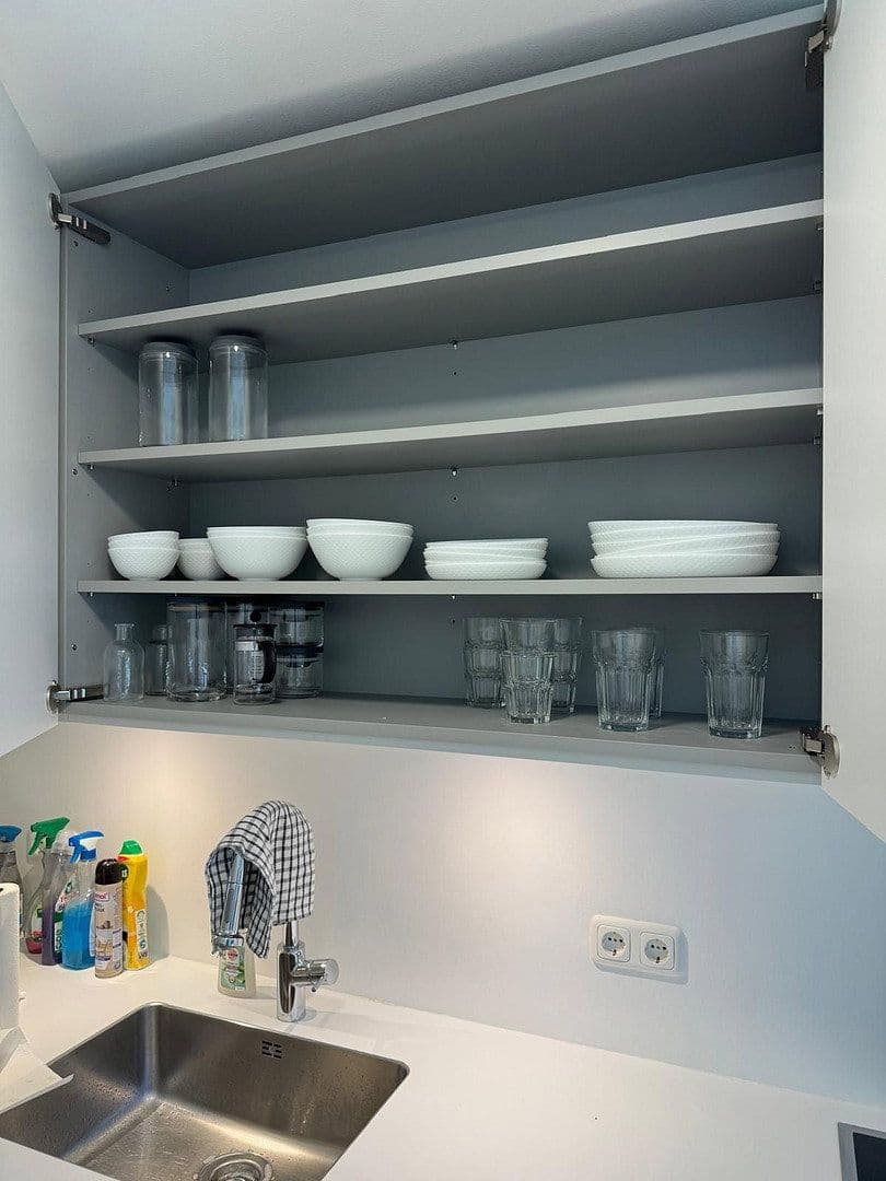 Pronájem bytu 2+1 66 m², Mauerkircherstraße 85, München, Bavorsko Pronájem bytu 2+1 66 m², Mauerkircherstraße 85, München, Bavorsko