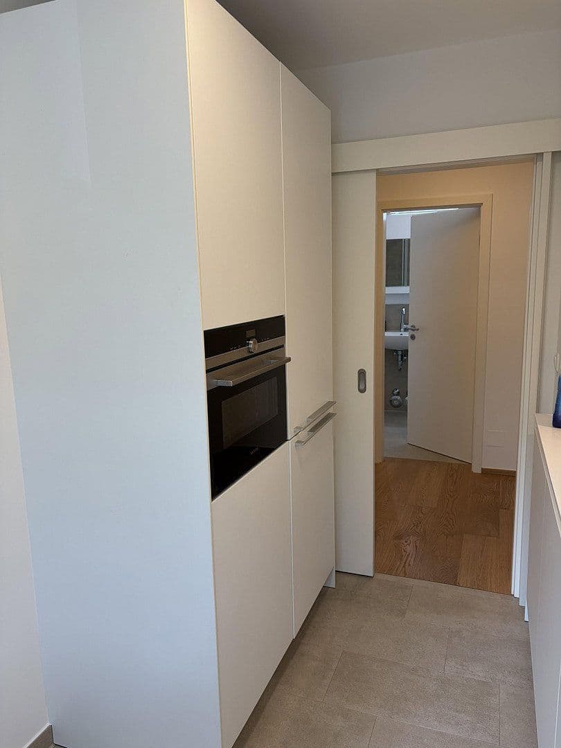 Pronájem bytu 2+1 66 m², Mauerkircherstraße 85, München, Bavorsko Pronájem bytu 2+1 66 m², Mauerkircherstraße 85, München, Bavorsko