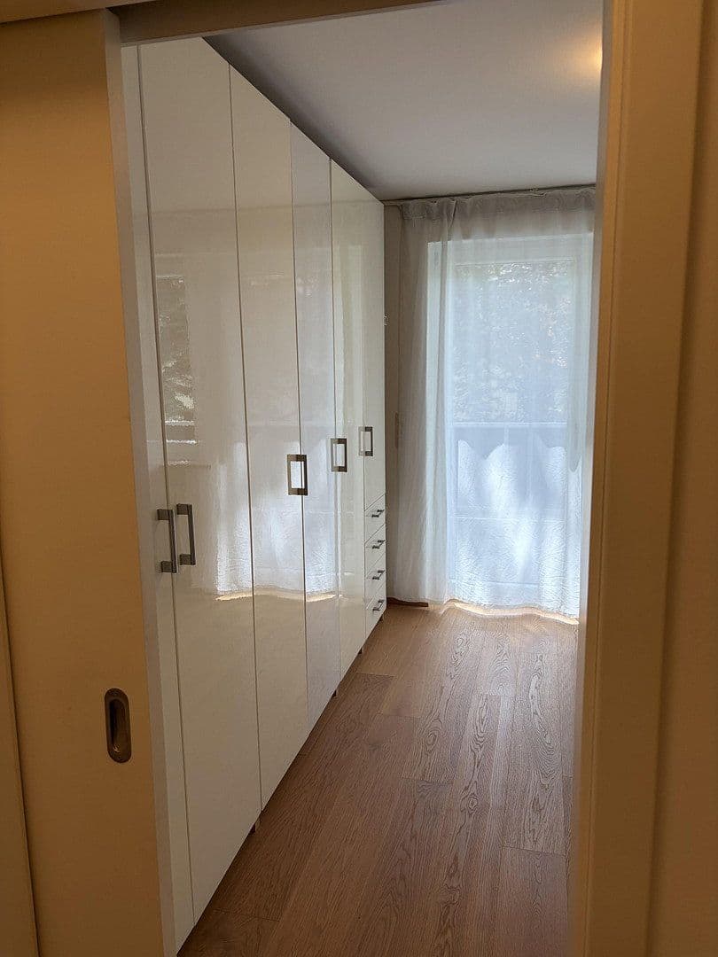 Pronájem bytu 2+1 66 m², Mauerkircherstraße 85, München, Bavorsko Pronájem bytu 2+1 66 m², Mauerkircherstraße 85, München, Bavorsko