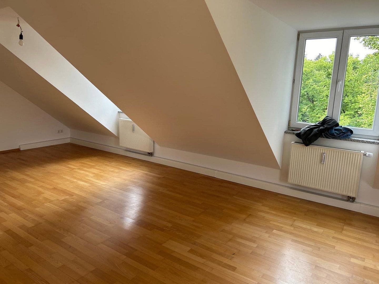 Pronájem bytu 3+1 86 m², Einhornalle 41, München, Bavorsko Pronájem bytu 3+1 86 m², Einhornalle 41, München, Bavorsko