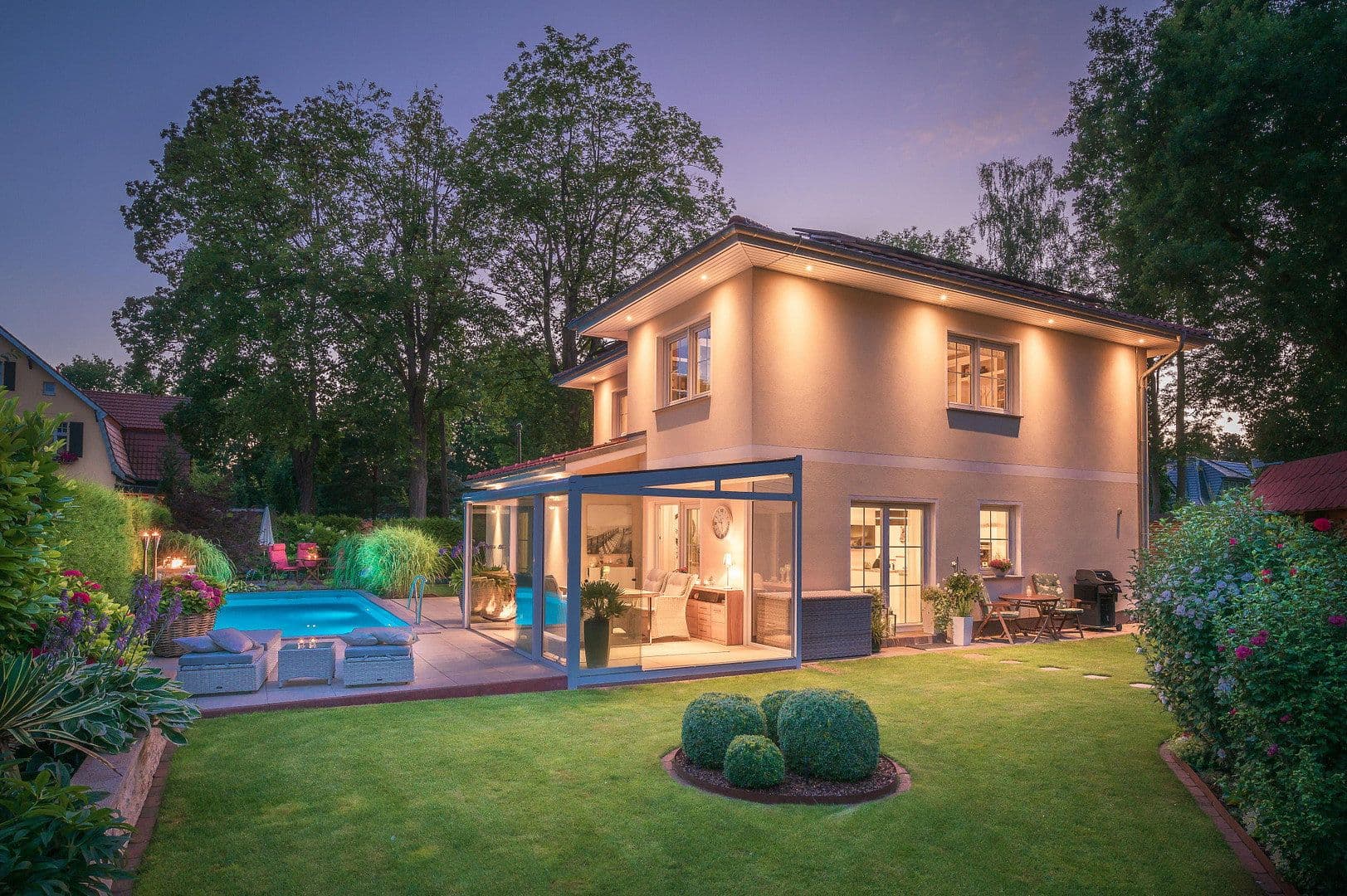 Prodej domu 215 m², pozemek 824 m², Falkensee, Braniborsko Prodej domu 215 m², pozemek 824 m², Falkensee, Braniborsko
