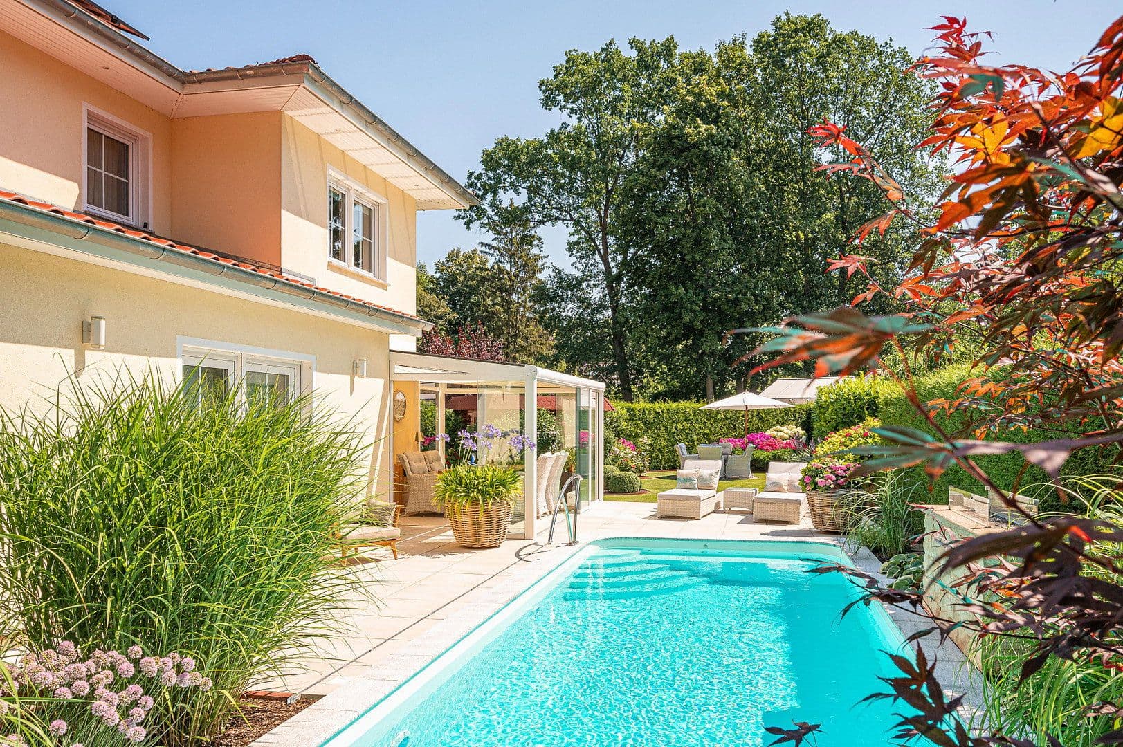 Prodej domu 215 m², pozemek 824 m², Falkensee, Braniborsko Prodej domu 215 m², pozemek 824 m², Falkensee, Braniborsko