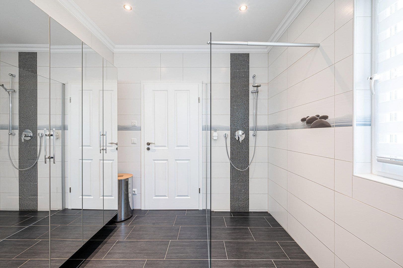 Prodej domu 215 m², pozemek 824 m², Falkensee, Braniborsko Prodej domu 215 m², pozemek 824 m², Falkensee, Braniborsko