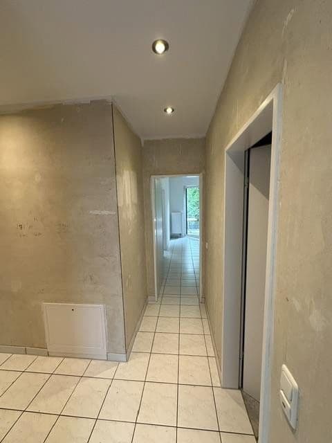 Pronájem bytu 3+1 80 m², Scharrenbroicher Straße 55c, Rösrath, Severní Porýní-Vestfálsko Pronájem bytu 3+1 80 m², Scharrenbroicher Straße 55c, Rösrath, Severní Porýní-Vestfálsko