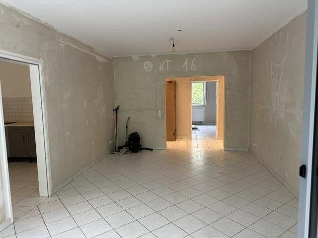 Pronájem bytu 3+1 80 m², Scharrenbroicher Straße 55c, Rösrath, Severní Porýní-Vestfálsko Pronájem bytu 3+1 80 m², Scharrenbroicher Straße 55c, Rösrath, Severní Porýní-Vestfálsko