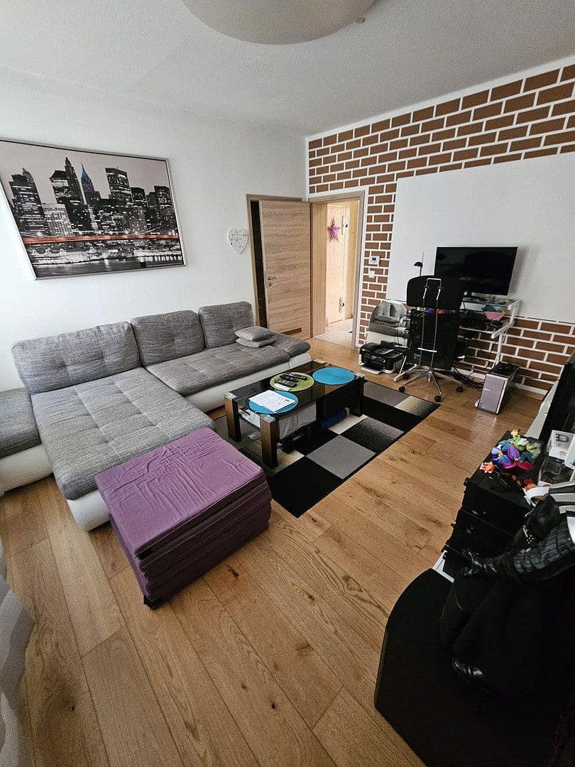 Pronájem bytu 2+kk 70 m², Brückner Str. 3, Zirndorf, Bavorsko Pronájem bytu 2+kk 70 m², Brückner Str. 3, Zirndorf, Bavorsko