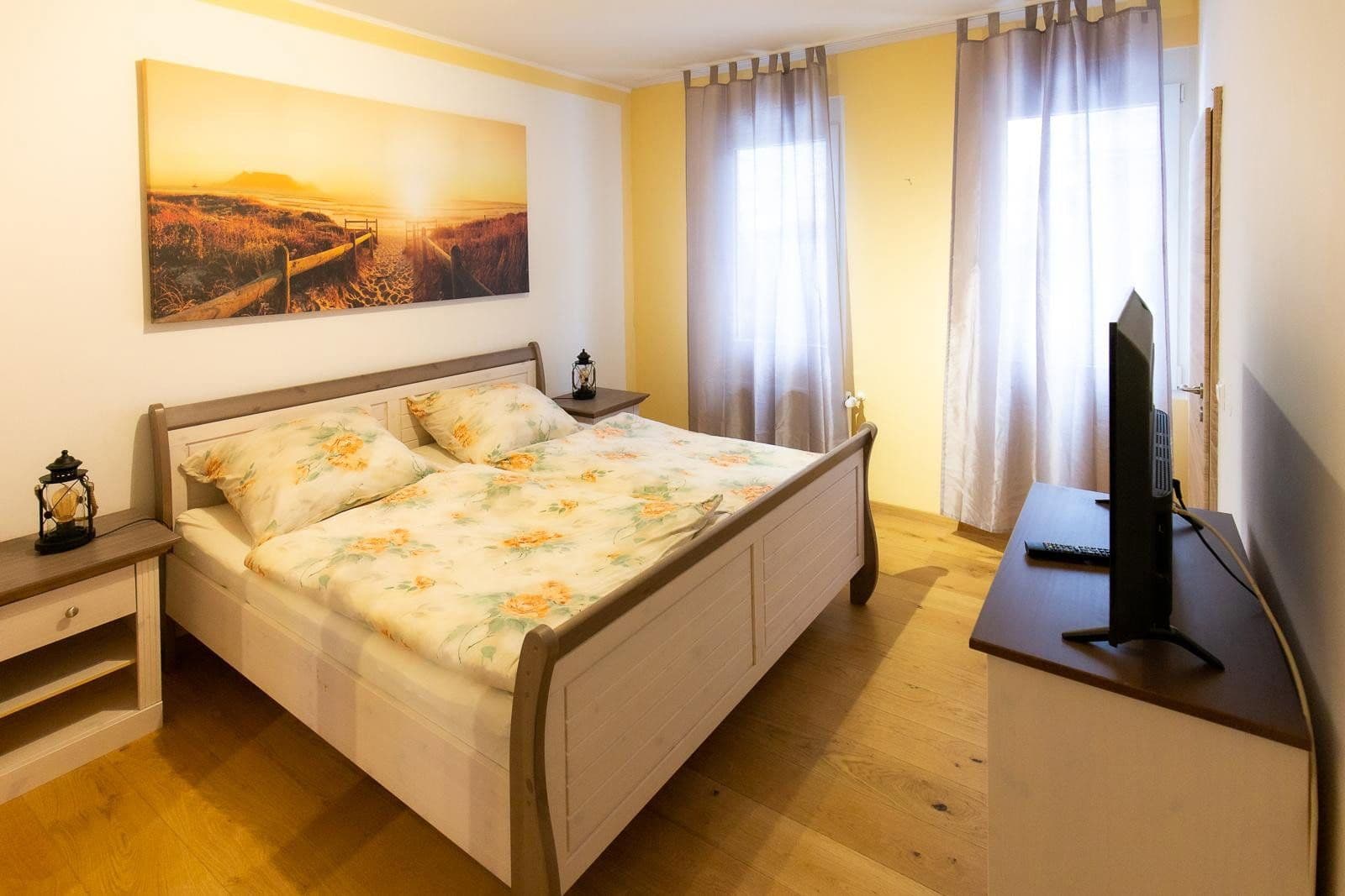 Pronájem bytu 2+kk 70 m², Brückner Str. 3, Zirndorf, Bavorsko Pronájem bytu 2+kk 70 m², Brückner Str. 3, Zirndorf, Bavorsko
