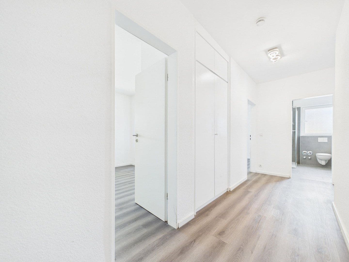 Prodej bytu 3+1 63 m², Kamen, Severní Porýní-Vestfálsko Prodej bytu 3+1 63 m², Kamen, Severní Porýní-Vestfálsko