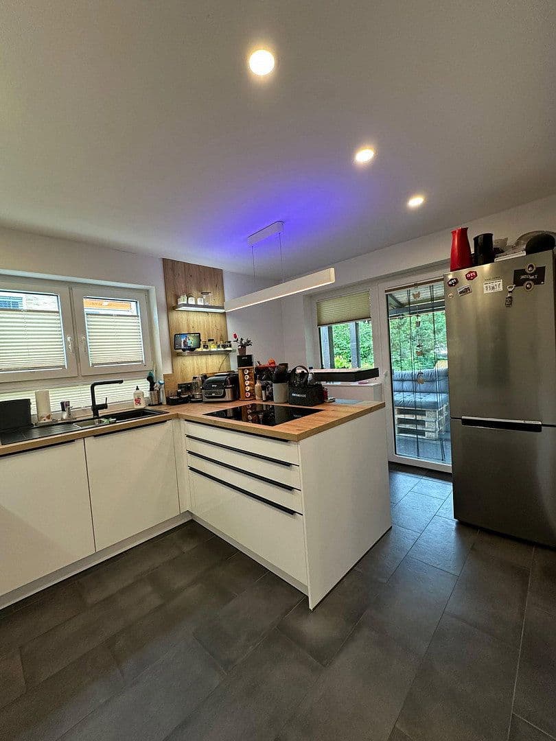 Prodej domu 71 m², pozemek 601 m², Neuhofen, Porýní-Falc Prodej domu 71 m², pozemek 601 m², Neuhofen, Porýní-Falc