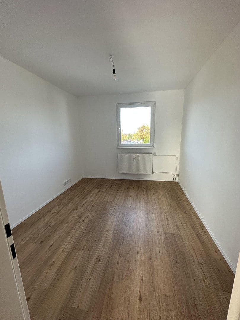 Pronájem bytu 3+1 72 m², Ratsstraße 23, Wolfenbüttel, Dolní Sasko Pronájem bytu 3+1 72 m², Ratsstraße 23, Wolfenbüttel, Dolní Sasko
