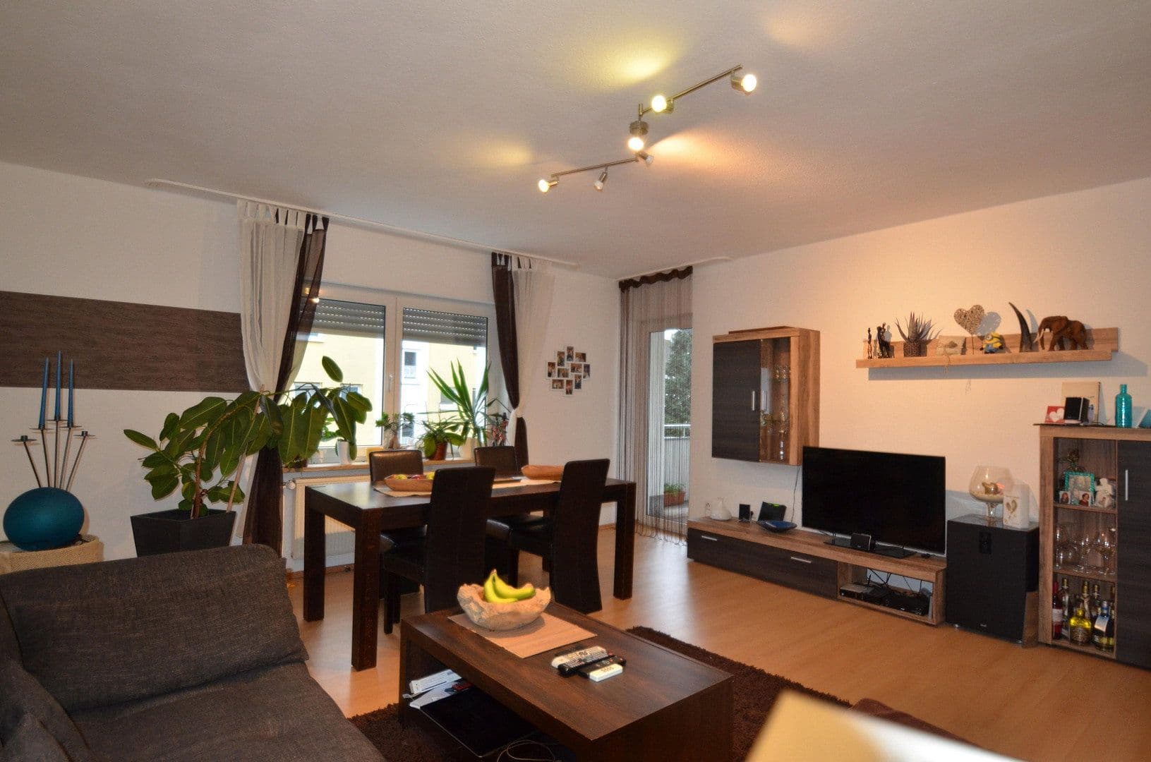 Pronájem bytu 3+1 87 m², ANSBACH, Bavorsko Pronájem bytu 3+1 87 m², ANSBACH, Bavorsko