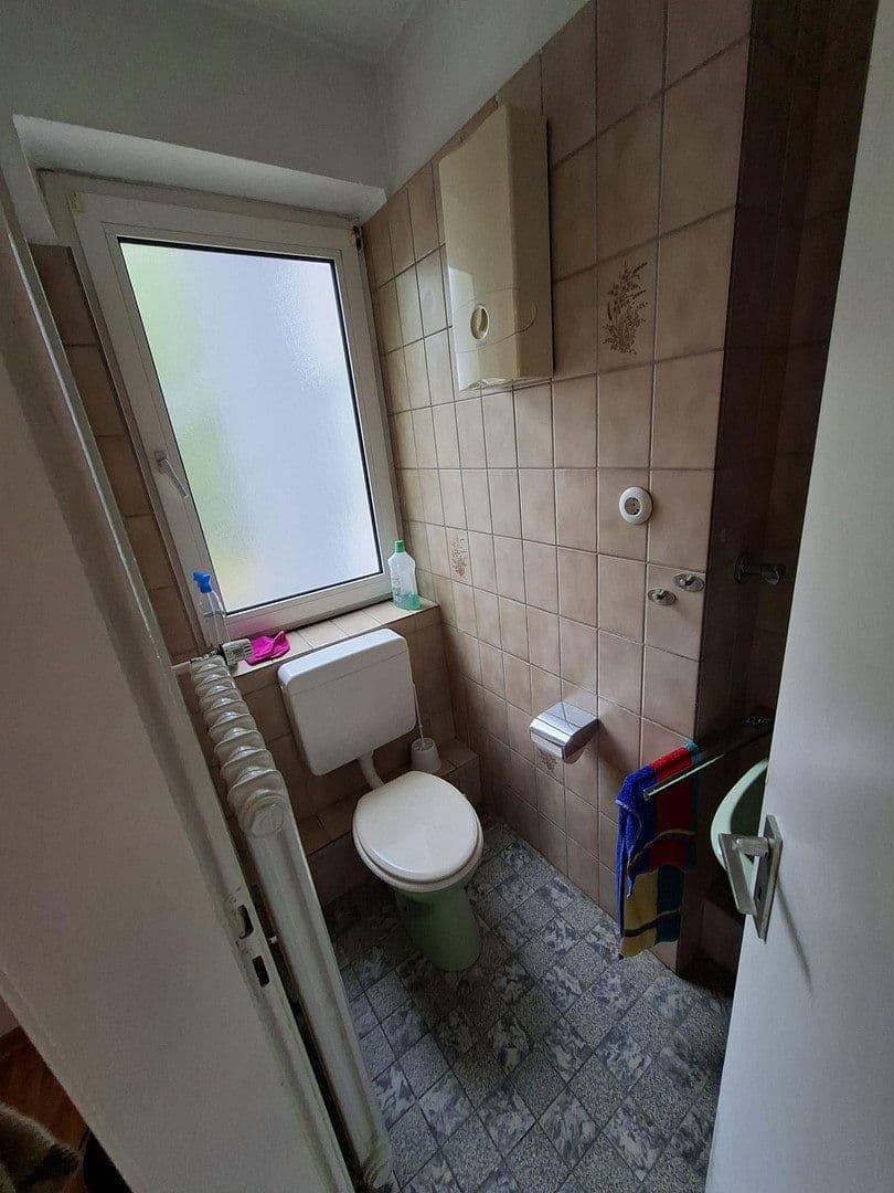 Pronájem bytu 1+1 21 m², Lindenstr 37a, Gladbeck, Severní Porýní-Vestfálsko Pronájem bytu 1+1 21 m², Lindenstr 37a, Gladbeck, Severní Porýní-Vestfálsko