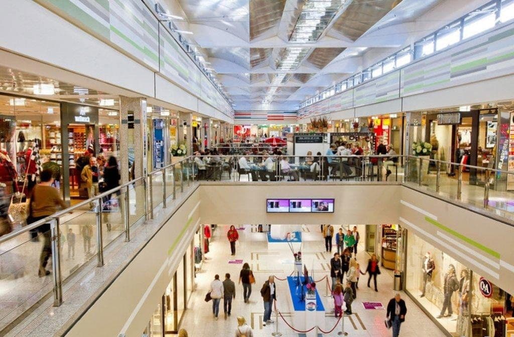 Prodej bytu 3+kk 80 m², Neuköllnerstr 9, Leonberg, Bádensko-Württembersko Prodej bytu 3+kk 80 m², Neuköllnerstr 9, Leonberg, Bádensko-Württembersko