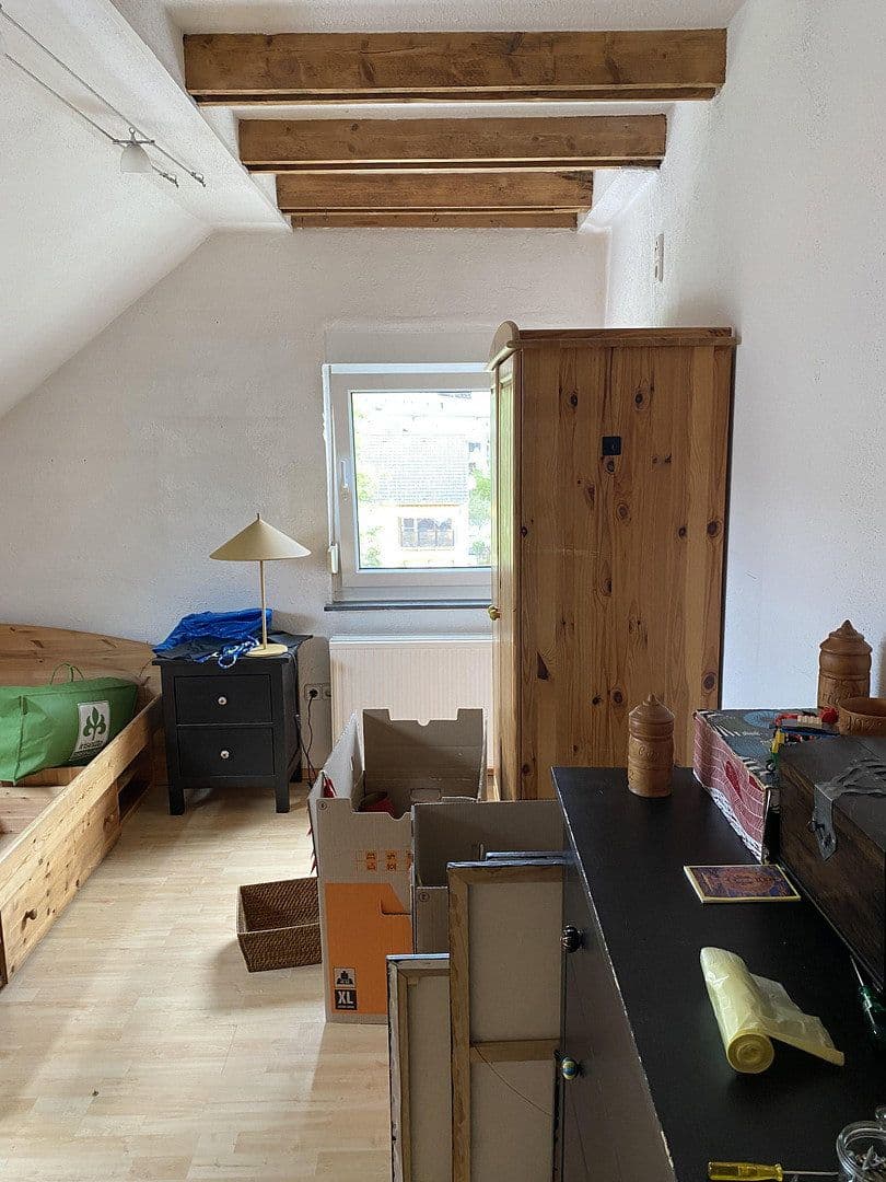 Pronájem bytu 2+1 42 m², Rezagstr. 18, Köln, Severní Porýní-Vestfálsko Pronájem bytu 2+1 42 m², Rezagstr. 18, Köln, Severní Porýní-Vestfálsko
