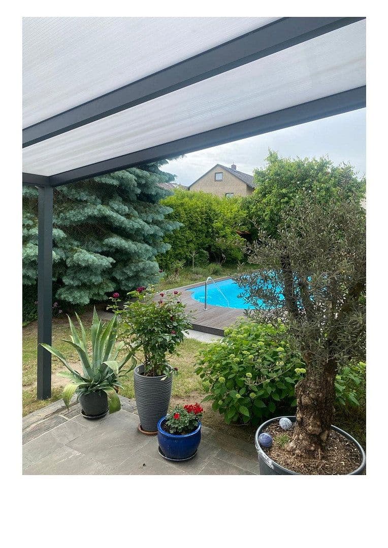 Prodej domu 135 m², pozemek 971 m², Berlin, Berlín Prodej domu 135 m², pozemek 971 m², Berlin, Berlín