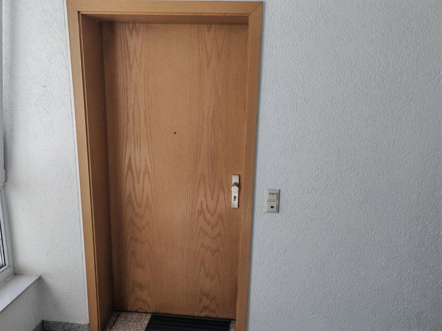 Pronájem bytu 3+1 89 m², Falkenweg 2, Speyer, Porýní-Falc Pronájem bytu 3+1 89 m², Falkenweg 2, Speyer, Porýní-Falc