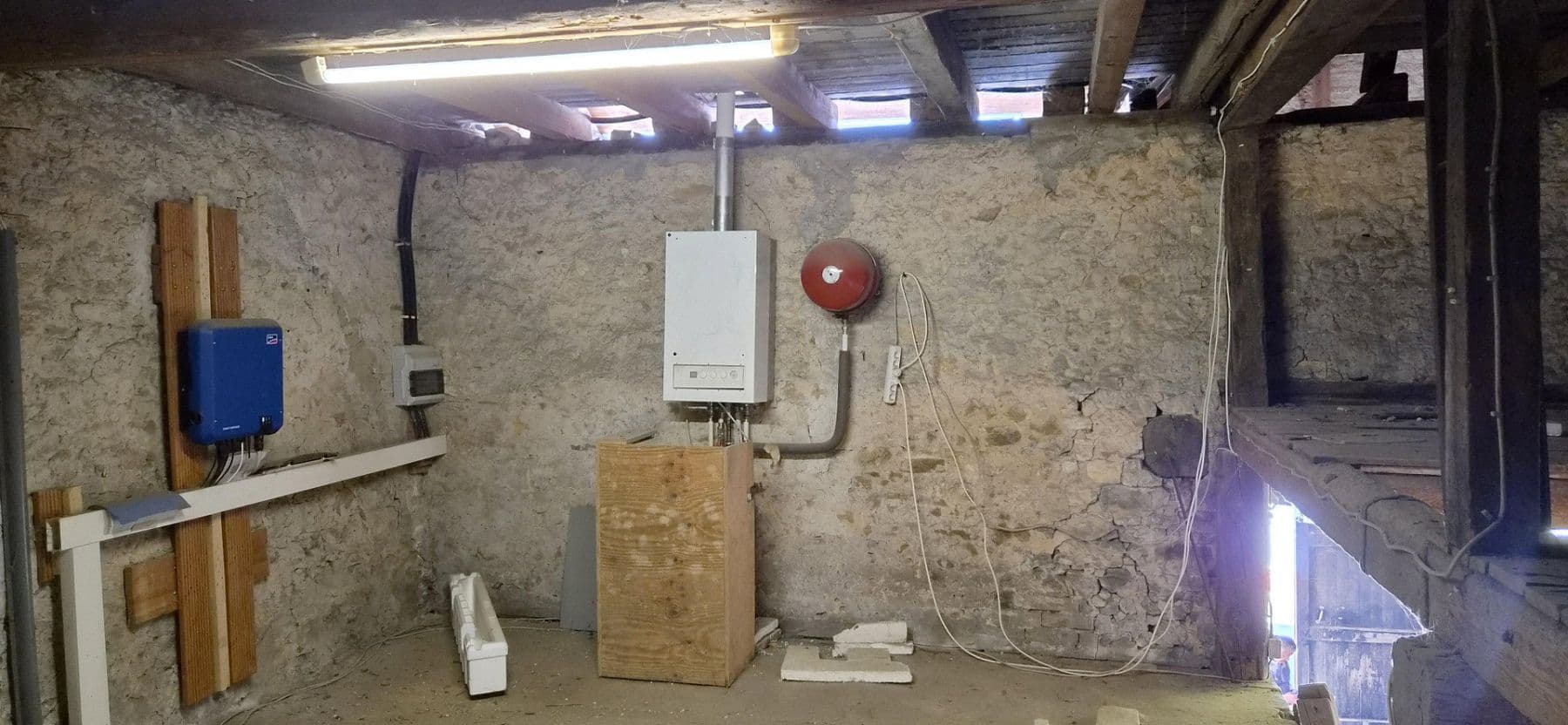 Prodej domu 130 m², pozemek 276 m², Hauptstr. 37, Wachenheim, Porýní-Falc Prodej domu 130 m², pozemek 276 m², Hauptstr. 37, Wachenheim, Porýní-Falc