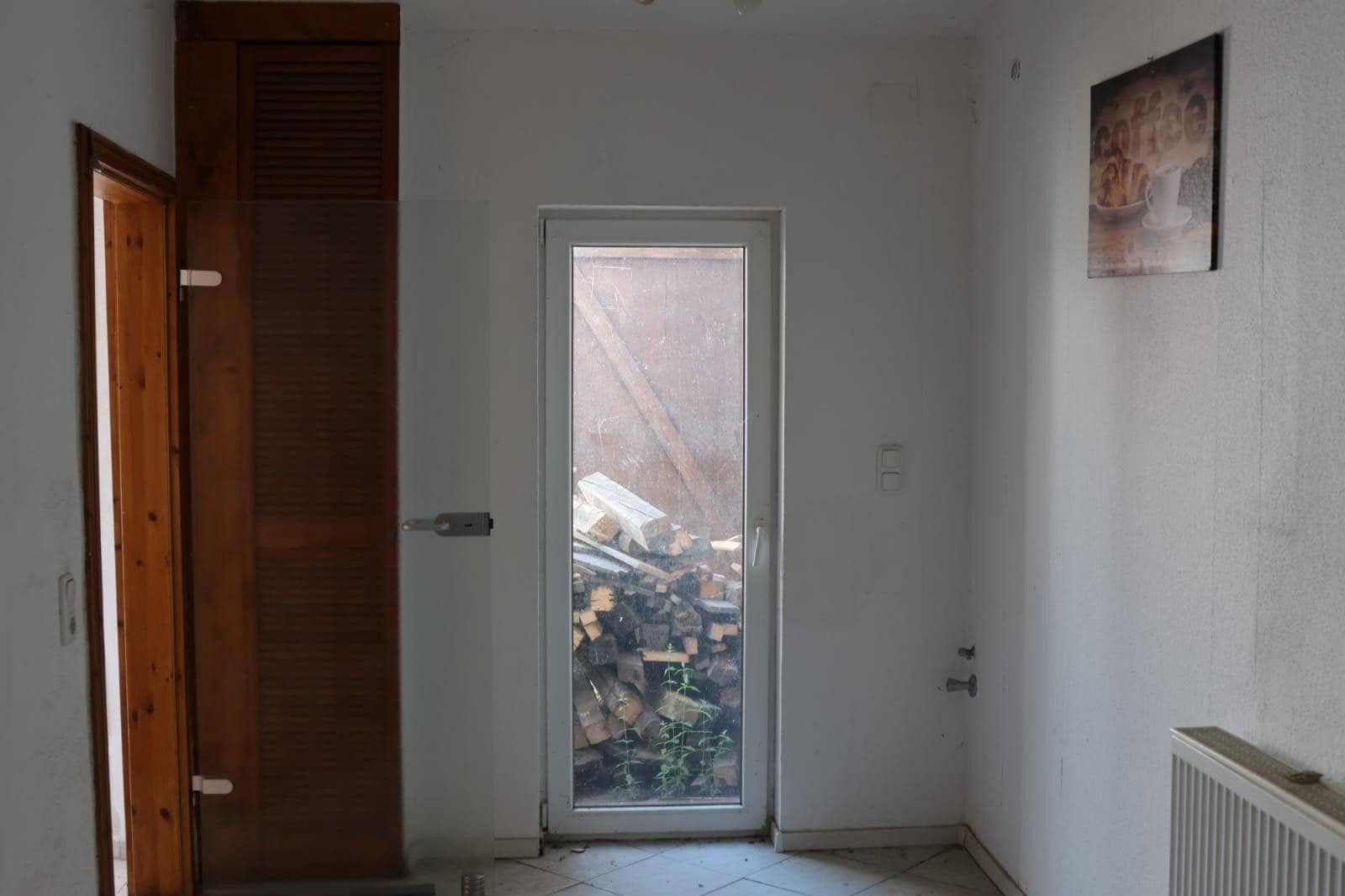 Prodej domu 130 m², pozemek 276 m², Hauptstr. 37, Wachenheim, Porýní-Falc Prodej domu 130 m², pozemek 276 m², Hauptstr. 37, Wachenheim, Porýní-Falc