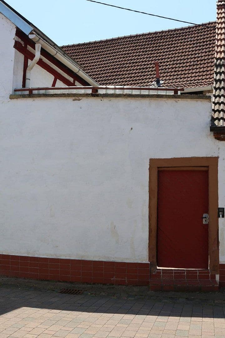 Prodej domu 130 m², pozemek 276 m², Hauptstr. 37, Wachenheim, Porýní-Falc Prodej domu 130 m², pozemek 276 m², Hauptstr. 37, Wachenheim, Porýní-Falc