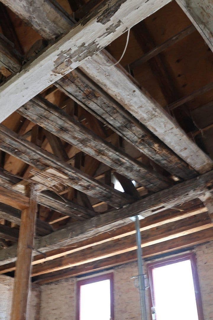 Prodej domu 130 m², pozemek 276 m², Hauptstr. 37, Wachenheim, Porýní-Falc Prodej domu 130 m², pozemek 276 m², Hauptstr. 37, Wachenheim, Porýní-Falc