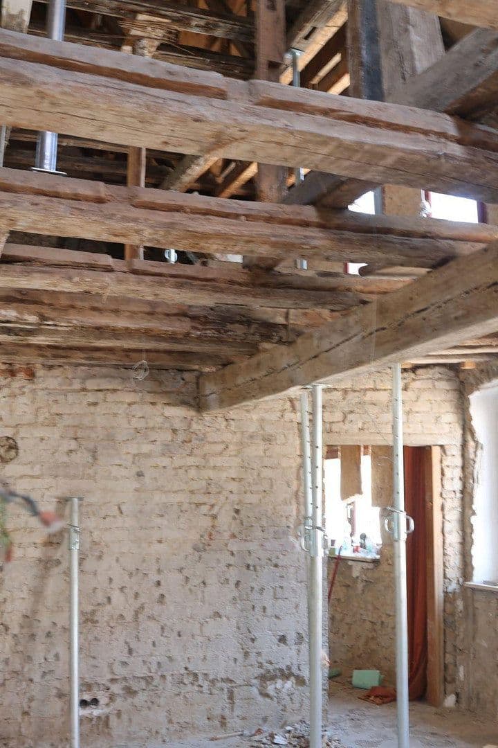 Prodej domu 130 m², pozemek 276 m², Hauptstr. 37, Wachenheim, Porýní-Falc Prodej domu 130 m², pozemek 276 m², Hauptstr. 37, Wachenheim, Porýní-Falc