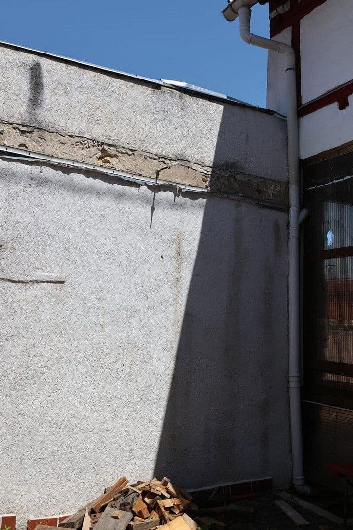 Prodej domu 130 m², pozemek 276 m², Hauptstr. 37, Wachenheim, Porýní-Falc Prodej domu 130 m², pozemek 276 m², Hauptstr. 37, Wachenheim, Porýní-Falc