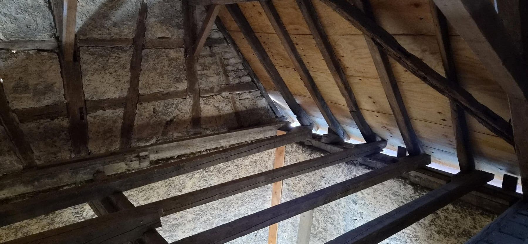 Prodej domu 130 m², pozemek 276 m², Hauptstr. 37, Wachenheim, Porýní-Falc Prodej domu 130 m², pozemek 276 m², Hauptstr. 37, Wachenheim, Porýní-Falc