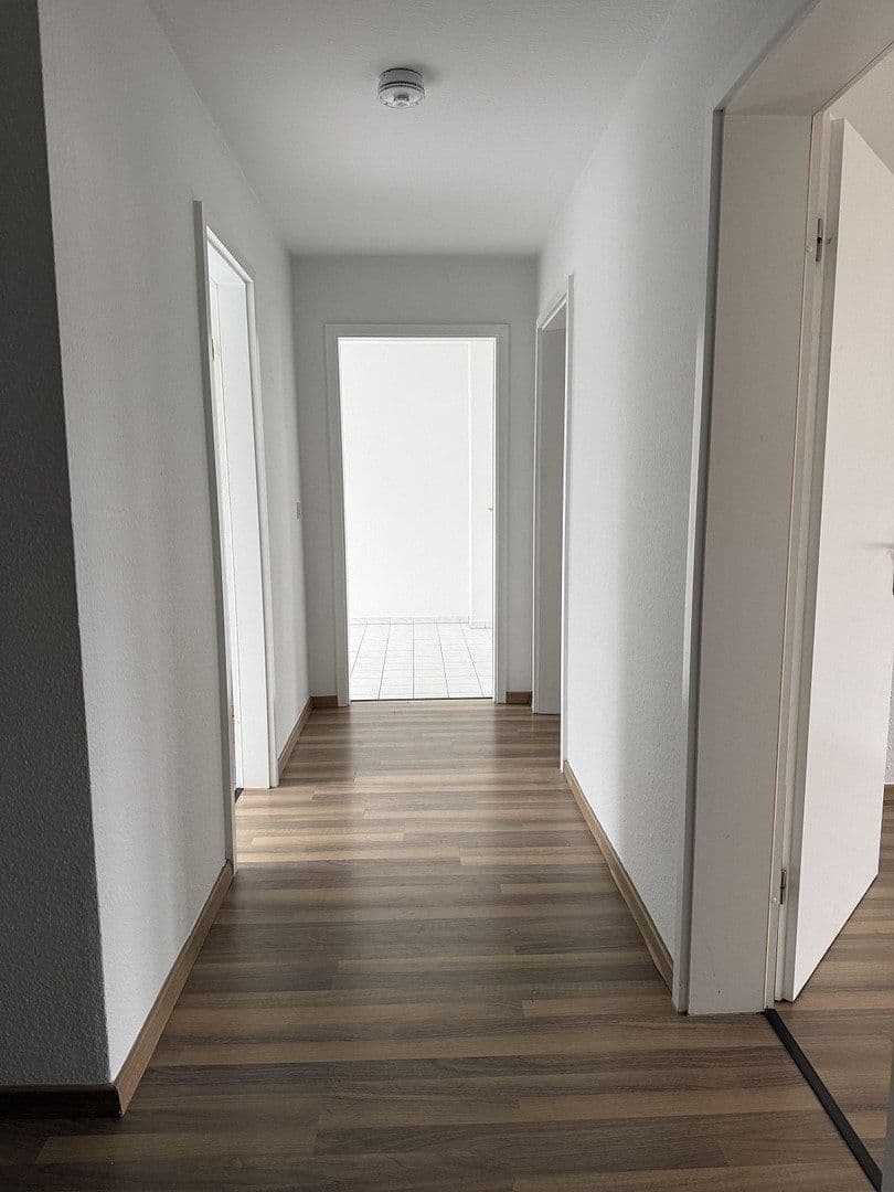 Pronájem bytu 2+1 60 m², Kreisigstraße 29, Cvikov, Sasko Pronájem bytu 2+1 60 m², Kreisigstraße 29, Cvikov, Sasko